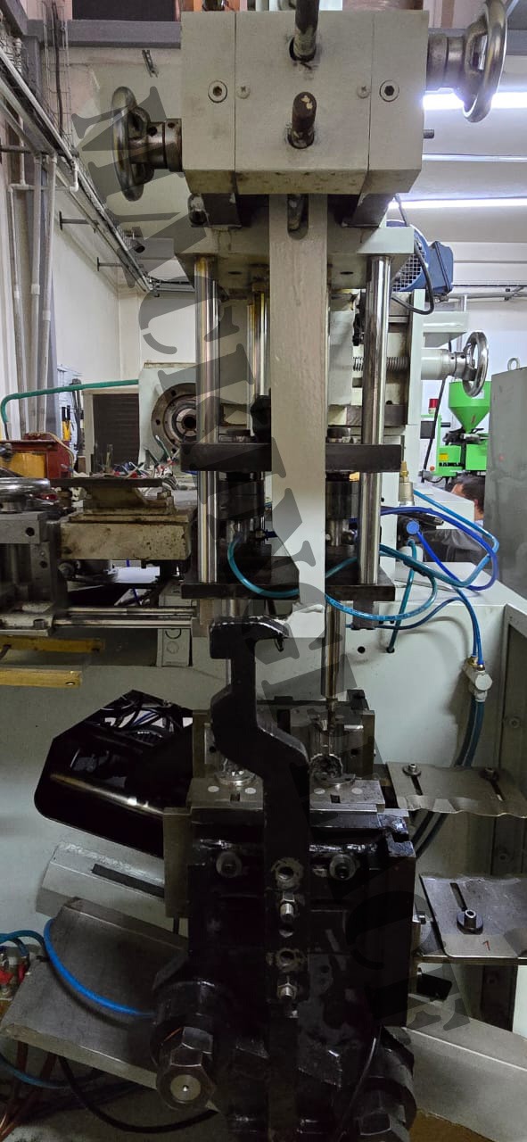 Miniatura de Sopladora de Polietileno - Marca Xia Ming