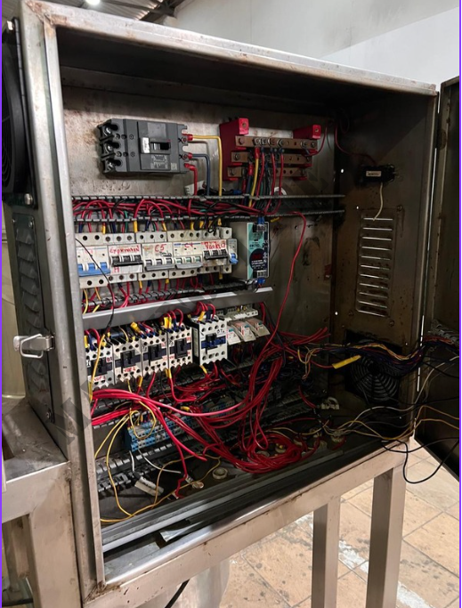 Miniatura de Tableros Eléctricos