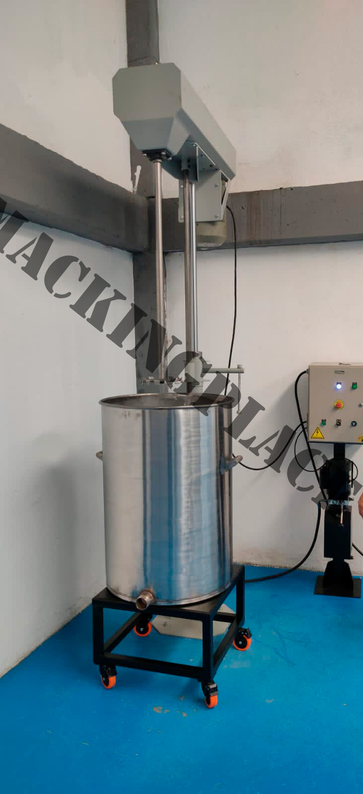 Miniatura de Agitadora de Cuñetes – 50 Galones